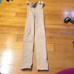 Capezio Nude Transition Tights